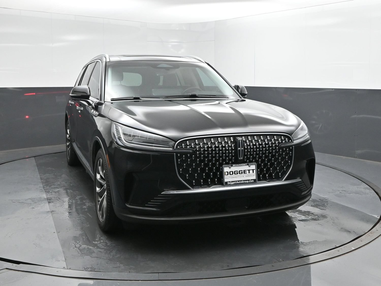 Used 2025 Lincoln Aviator 2WD image 17