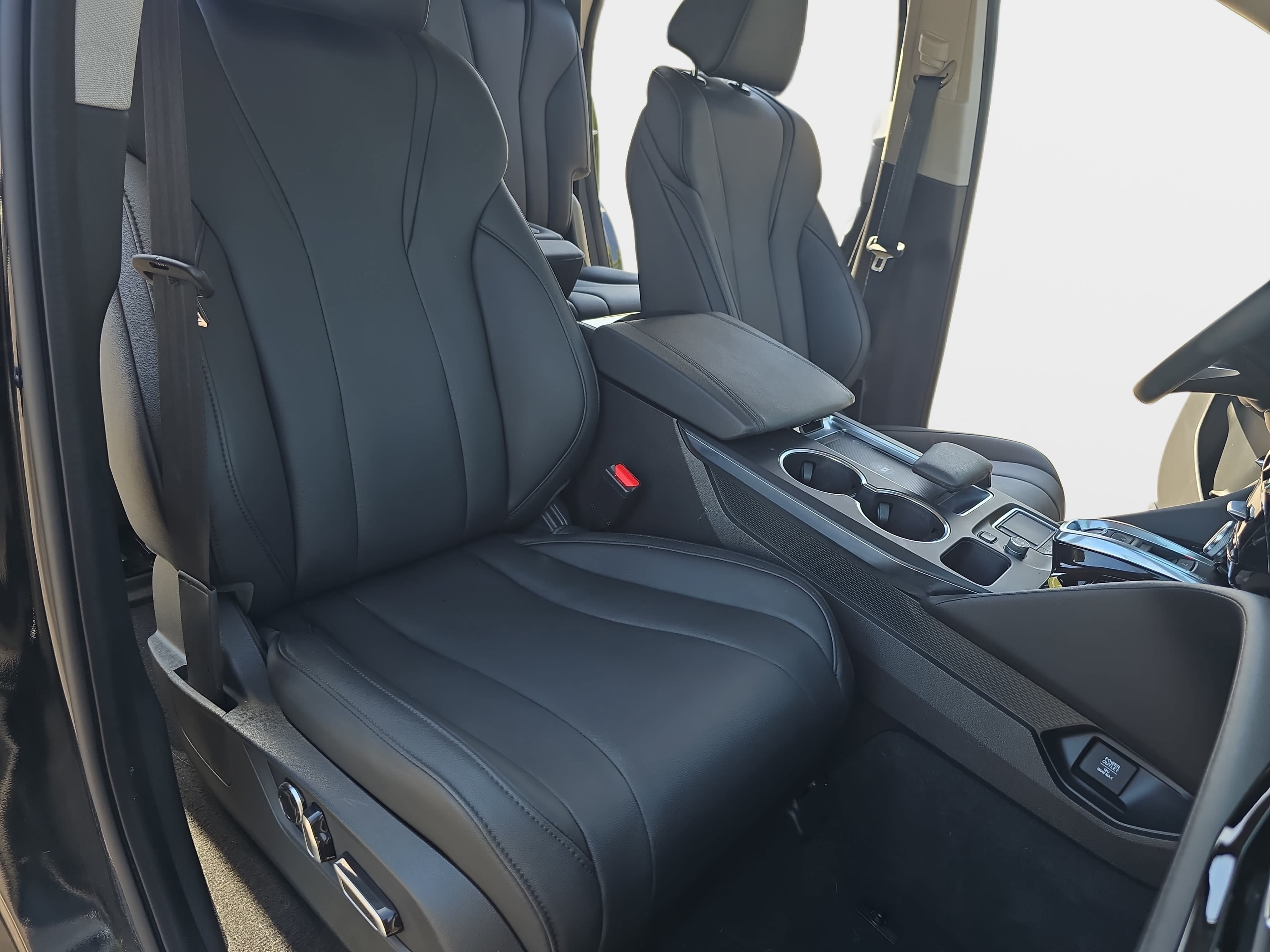 Certified 2024 Acura MDX SH-AWD image 10