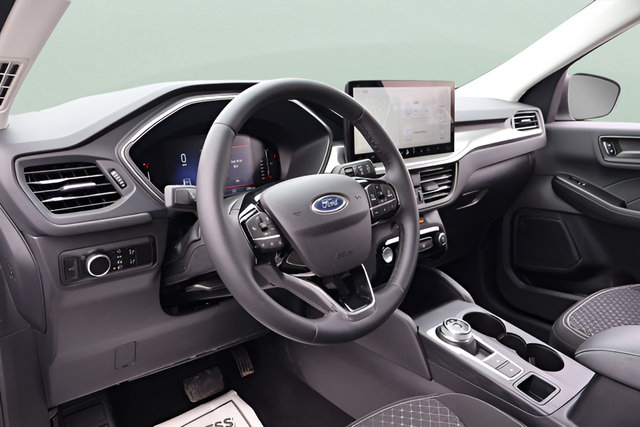 Used 2023 Ford Escape Active w/ Tech Pack #1 AWD/4WD image 11