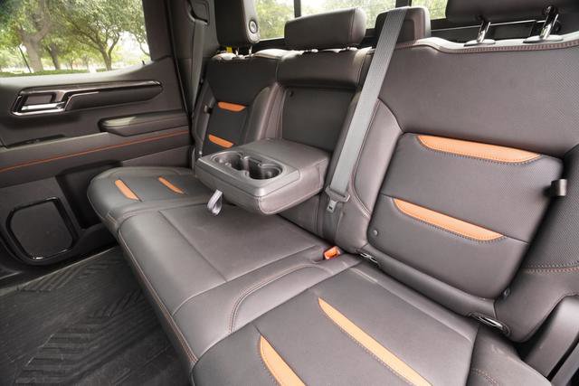 Used 2023 GMC Sierra 1500 AT4 w/ AT4 Premium Package AWD/4WD image 29