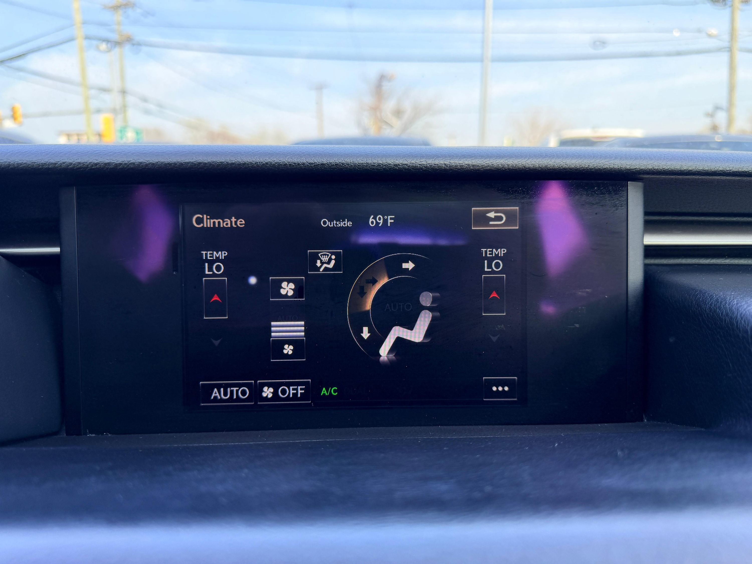 Used 2016 Lexus IS 300 AWD w/ F Sport Package image 36