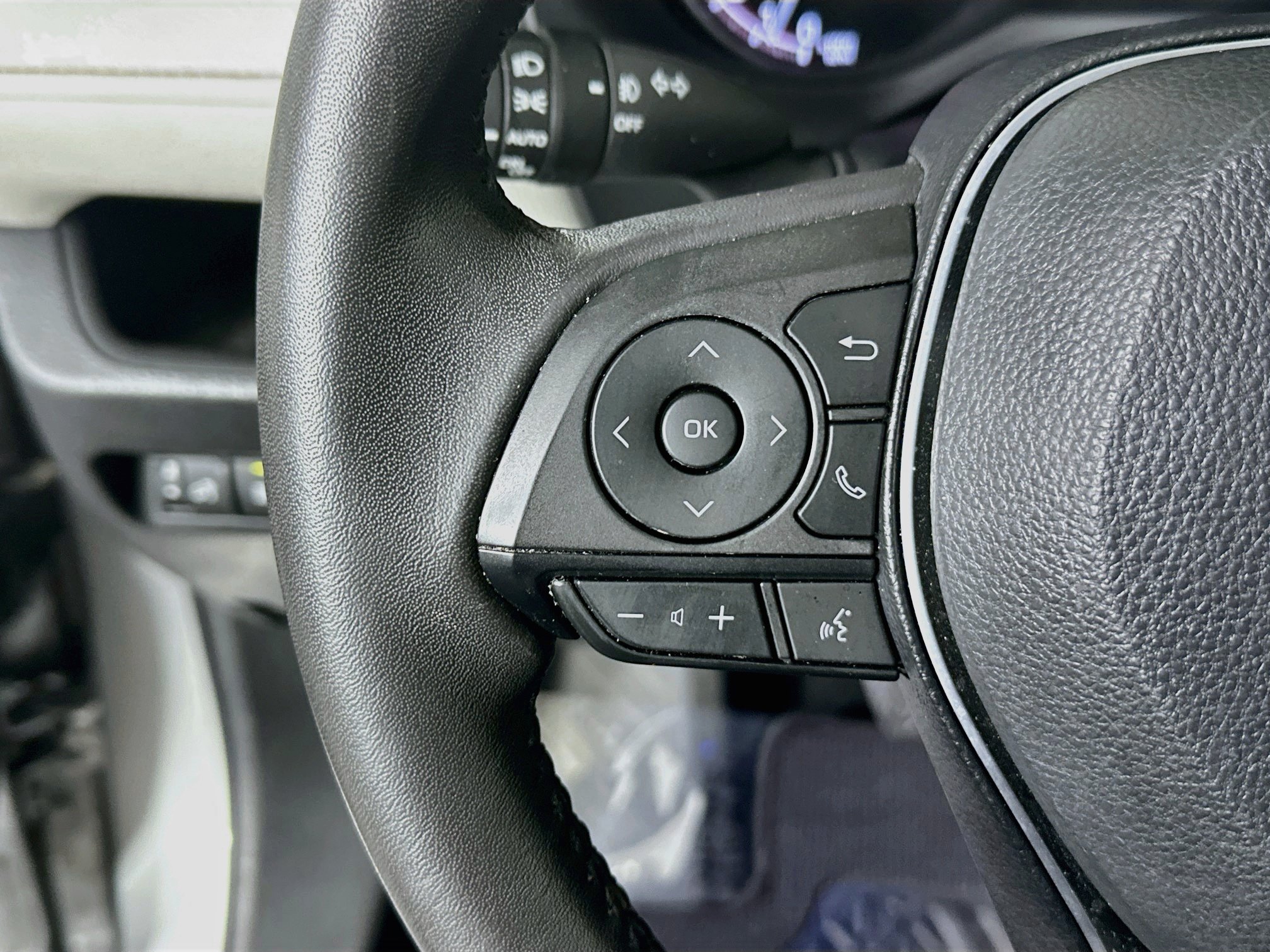 Certified 2023 Toyota RAV4 XLE Premium FWD image 16