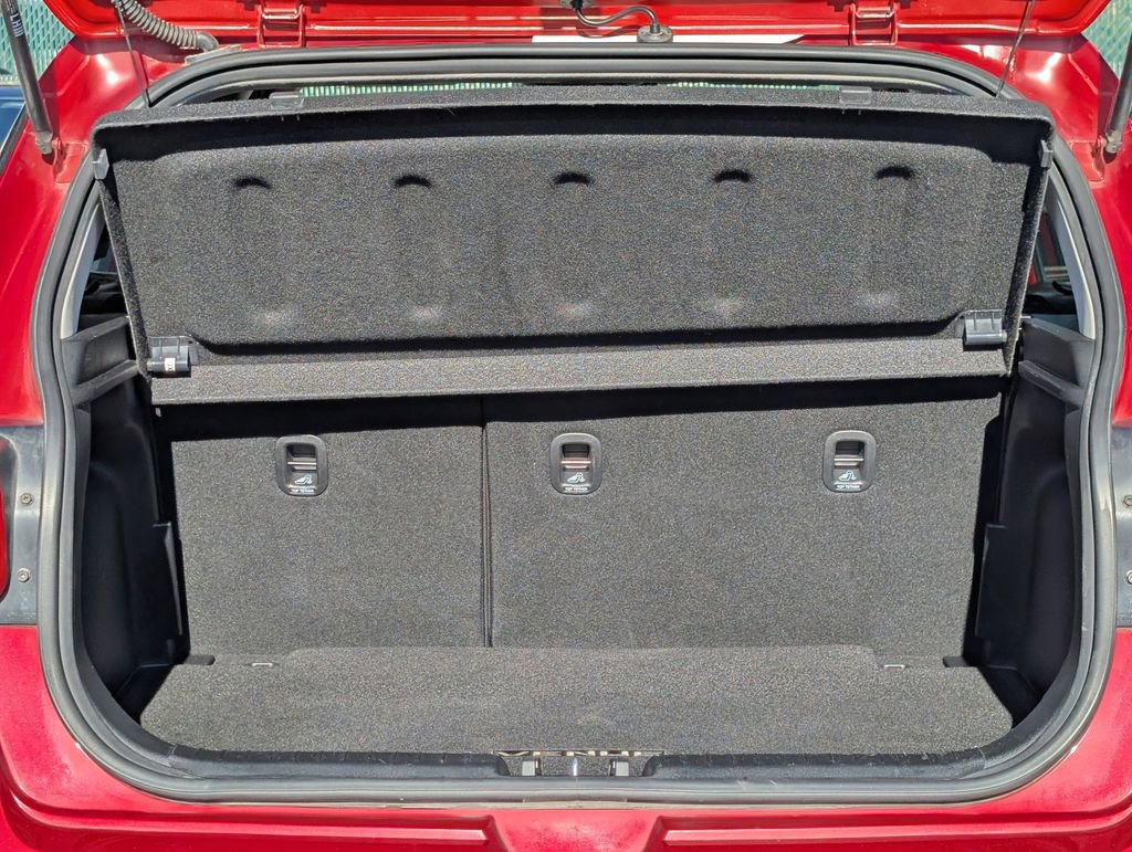 Used 2021 Hyundai Venue SE image 15