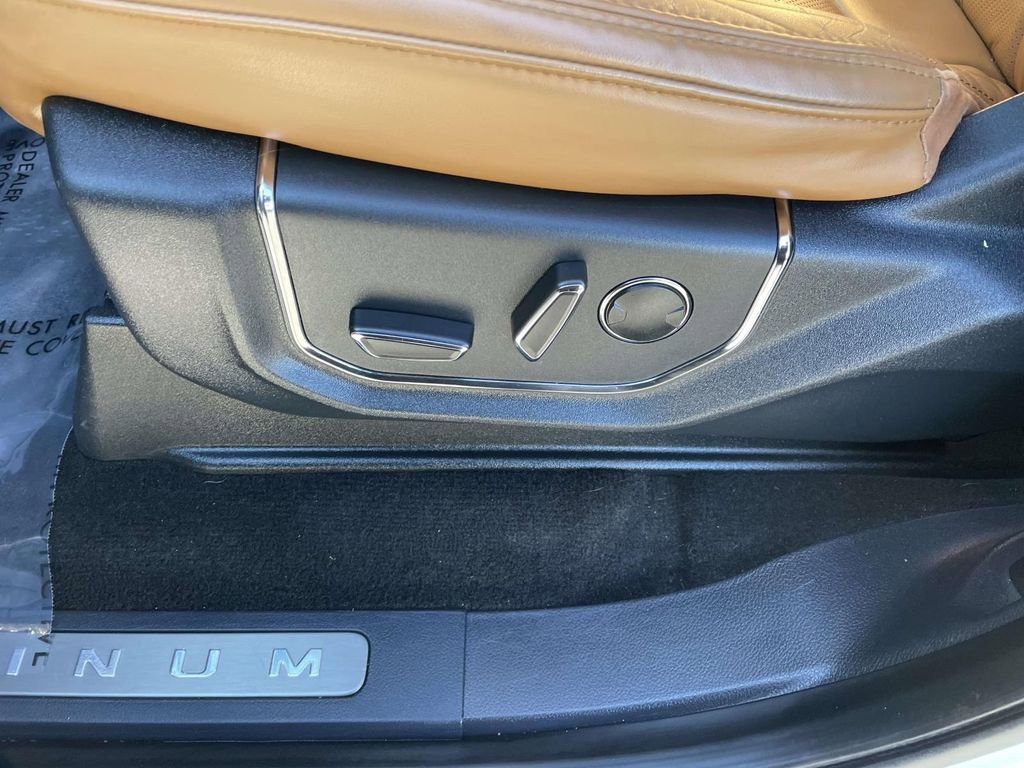 Used 2022 Ford Expedition Max Platinum image 30