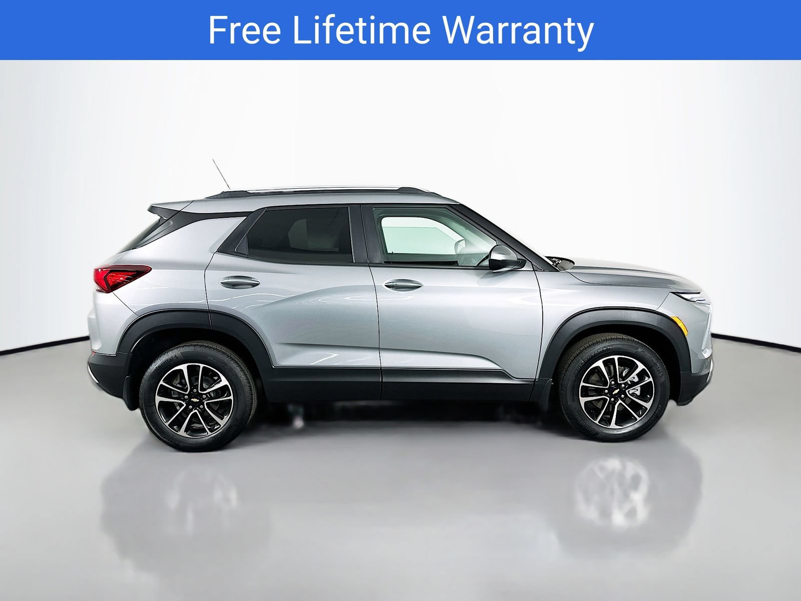 New 2026 Chevrolet TrailBlazer LT w/ Convenience Package AWD/4WD image 9