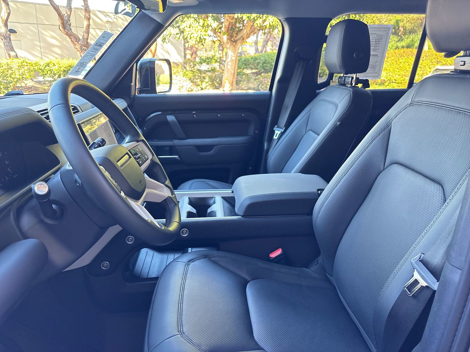 Certified 2025 Land Rover Defender 110 S image 5