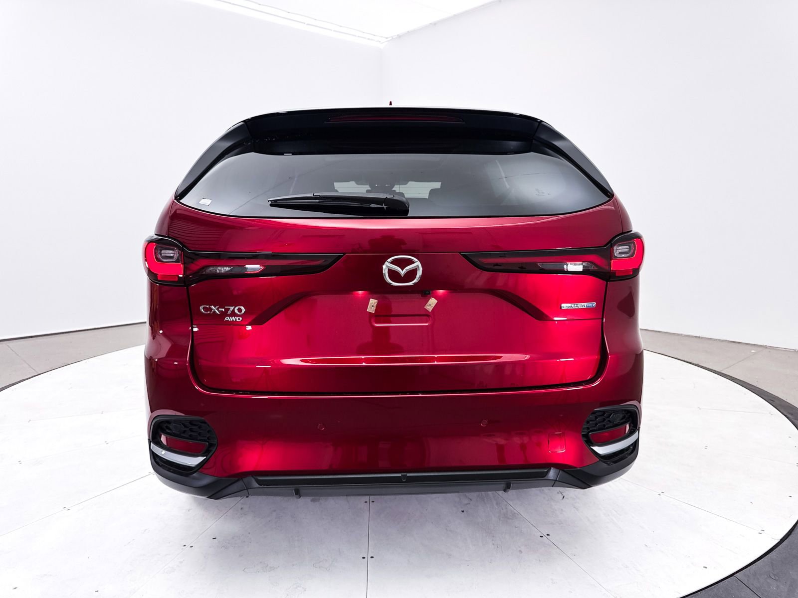 Certified 2025 MAZDA CX-70 Plug-In Hybrid w/ Premium Pkg image 18