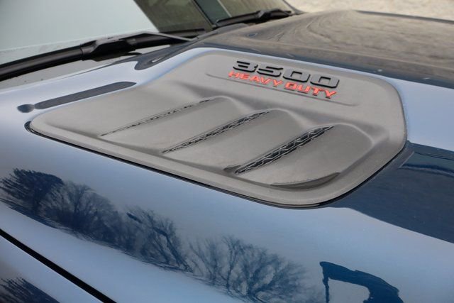 Used 2023 RAM 3500 Limited image 22