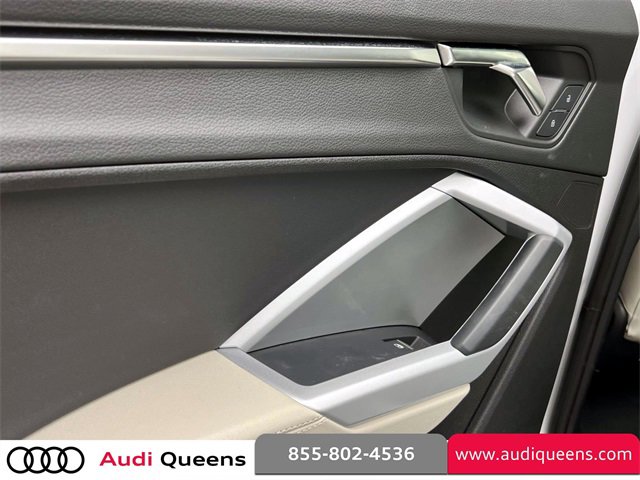 Used 2023 Audi Q3 2.0T Premium w/ Convenience Package image 12