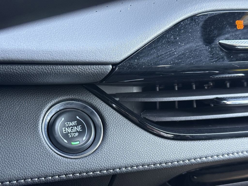 Certified 2025 Buick Enclave Avenir w/ Super Cruise Package image 23