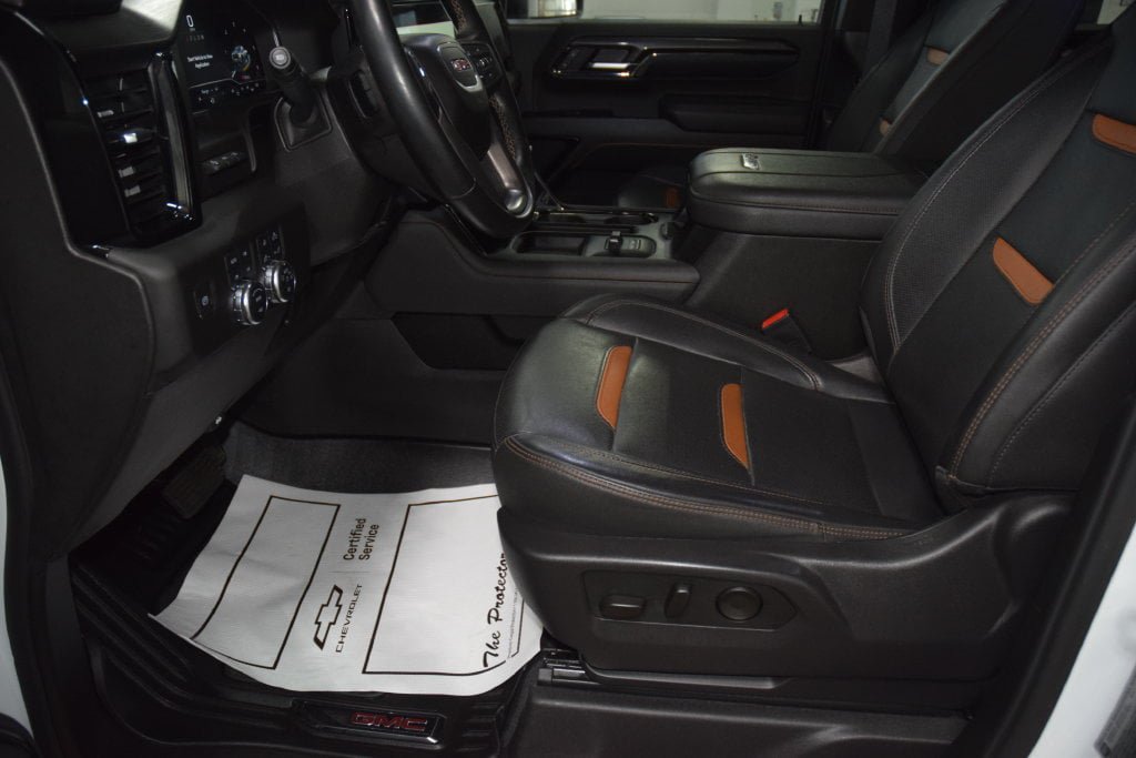 Used 2024 GMC Sierra 2500 AT4 w/ AT4 Premium Plus Package AWD/4WD image 46