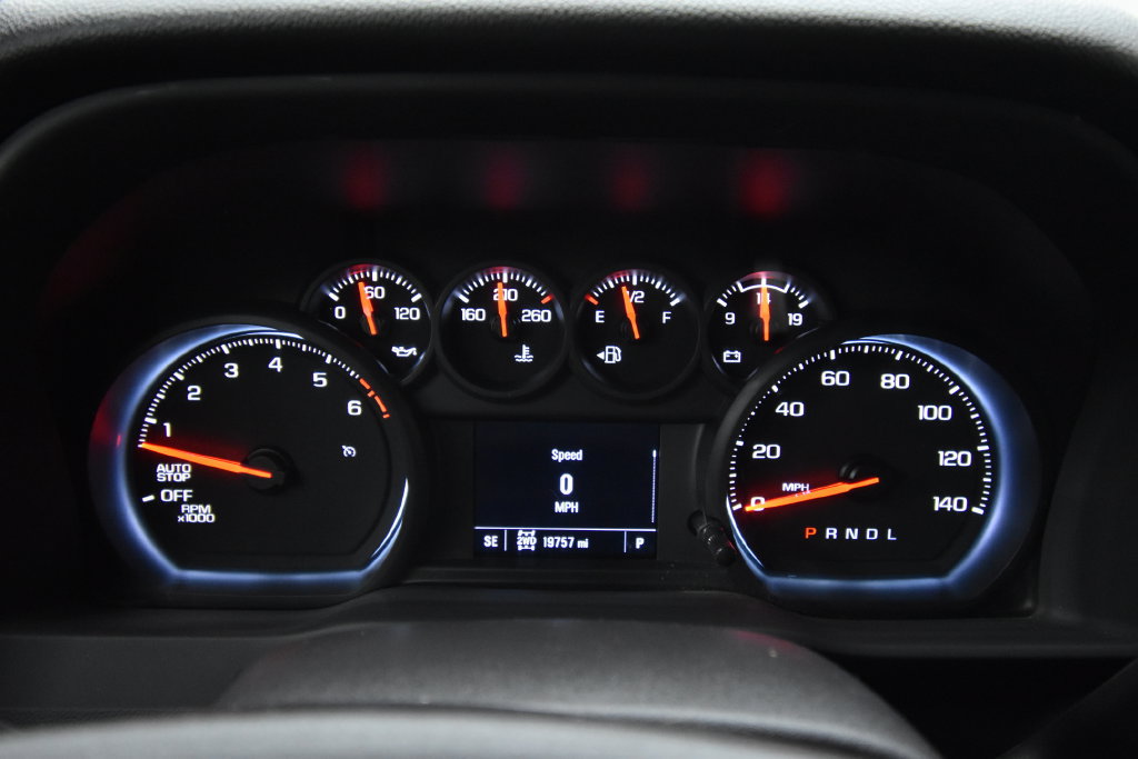 Used 2022 Chevrolet Silverado 1500 Custom Trail Boss w/ Midnight Edition AWD/4WD image 15