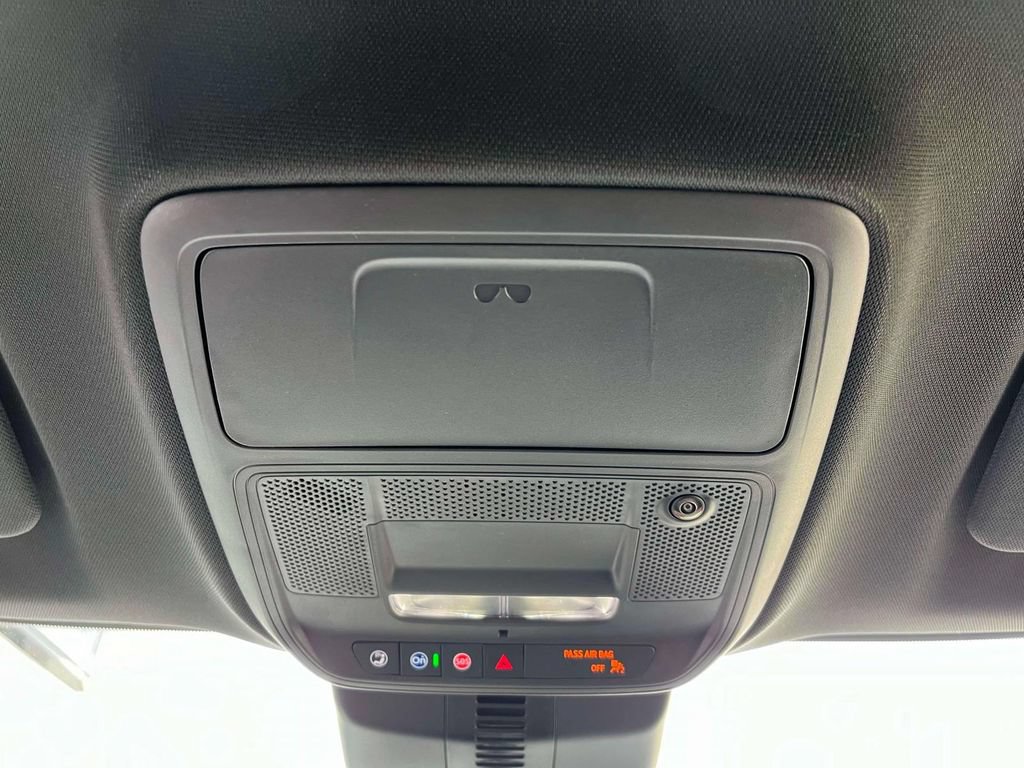 New 2027 GMC Acadia AT4 w/ AT4 Reserve Package AWD/4WD image 31