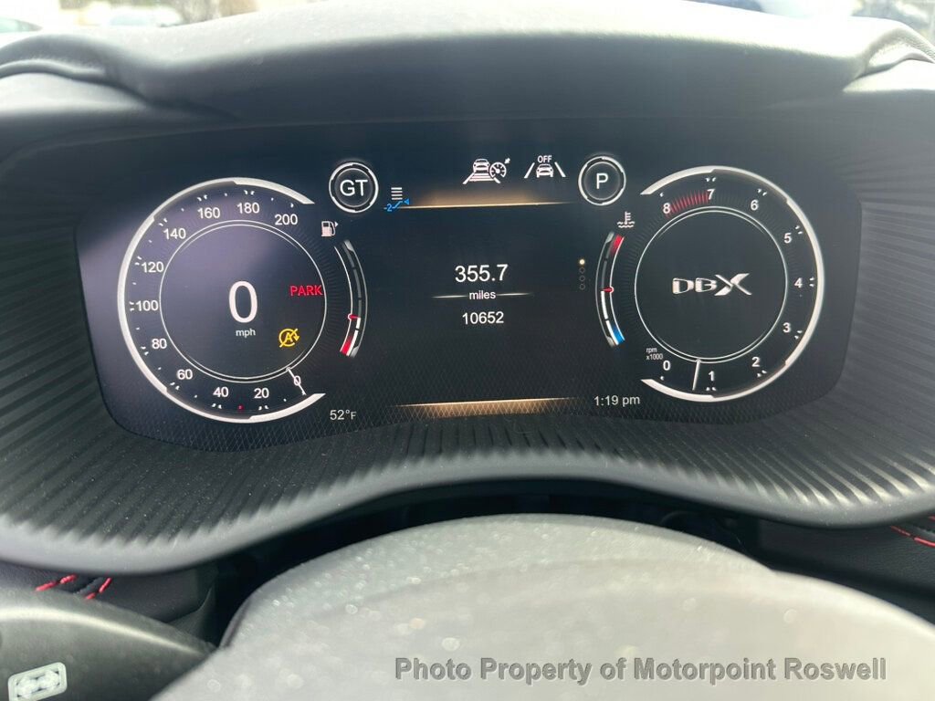 Used 2023 Aston Martin DBX image 15