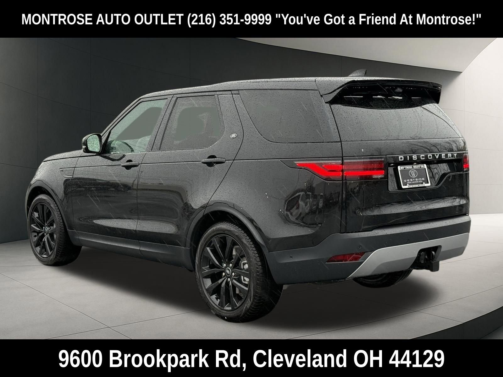 New 2026 Land Rover Discovery S AWD/4WD image 3