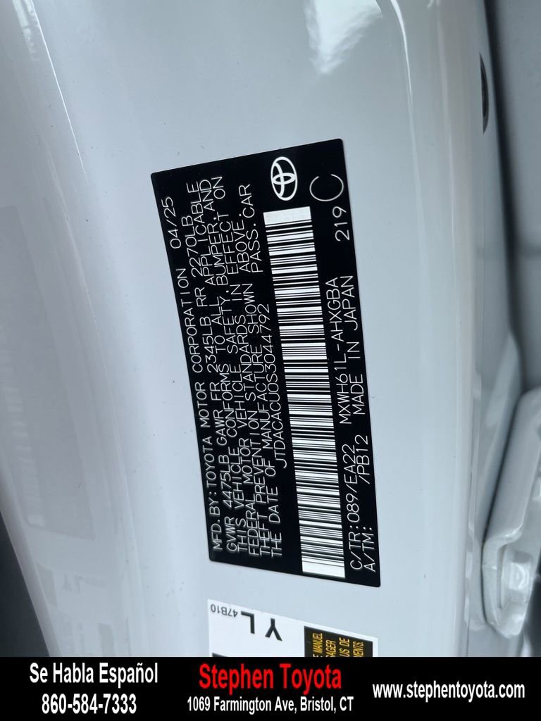 New 2025 Toyota Prius Plug-In Hybrid image 29