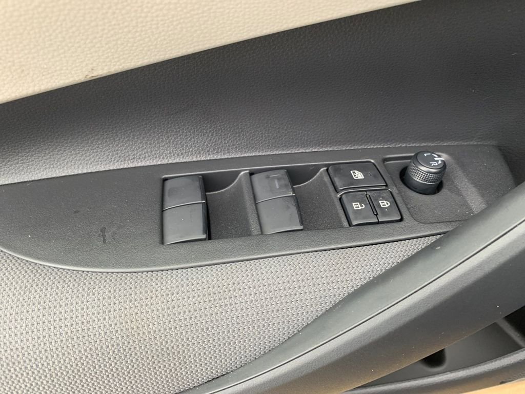 New 2026 Toyota Corolla LE image 11