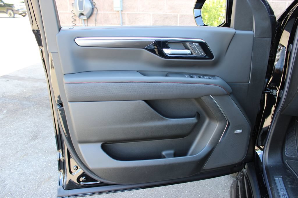 New 2026 Chevrolet Tahoe RST w/ Advanced Technology Package AWD/4WD image 12