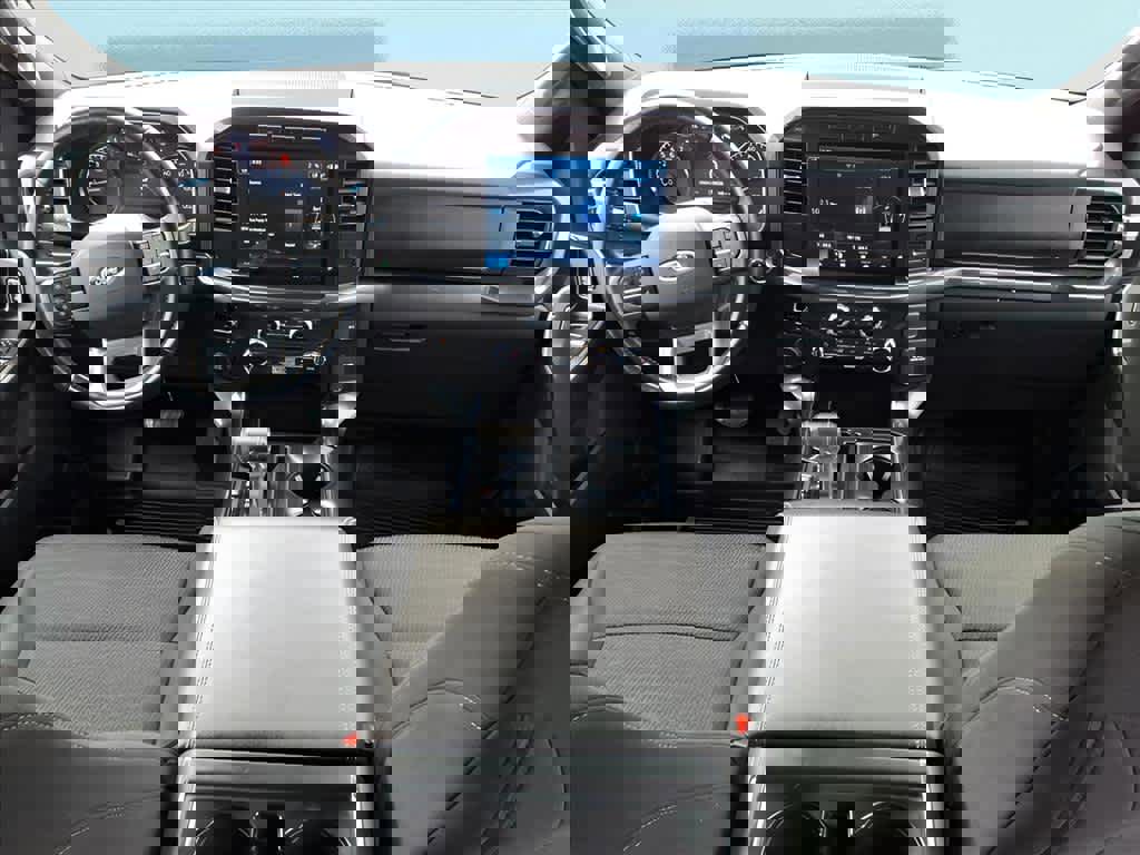 Certified 2022 Ford F150 XLT w/ Equipment Group 302A High image 18