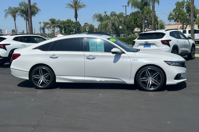 Used 2022 Honda Accord Touring image 3