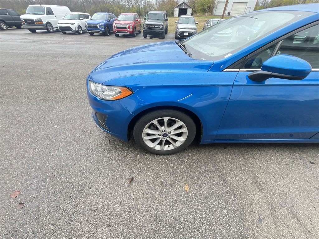 Used 2020 Ford Fusion SE image 10