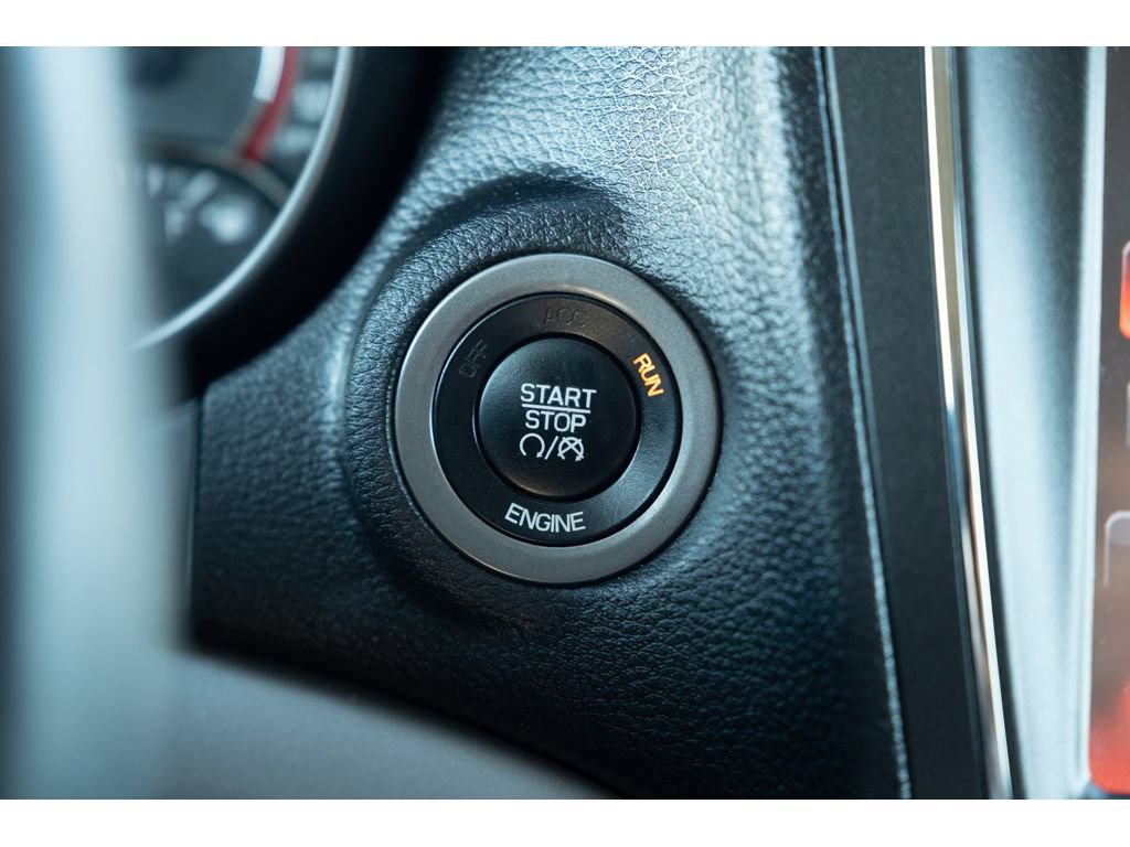 Used 2015 Dodge Journey Crossroad w/ Flexible Seating Group FWD image 28