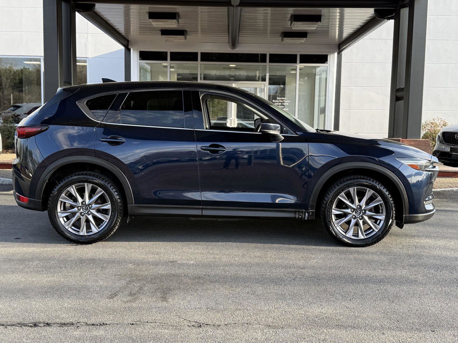 Used 2019 MAZDA CX-5 Grand Touring w/ GT Premium Package image 4