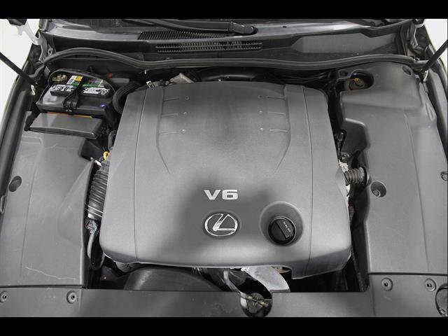 Used 2013 Lexus IS 250C w/ Luxury Pkg RWD image 16