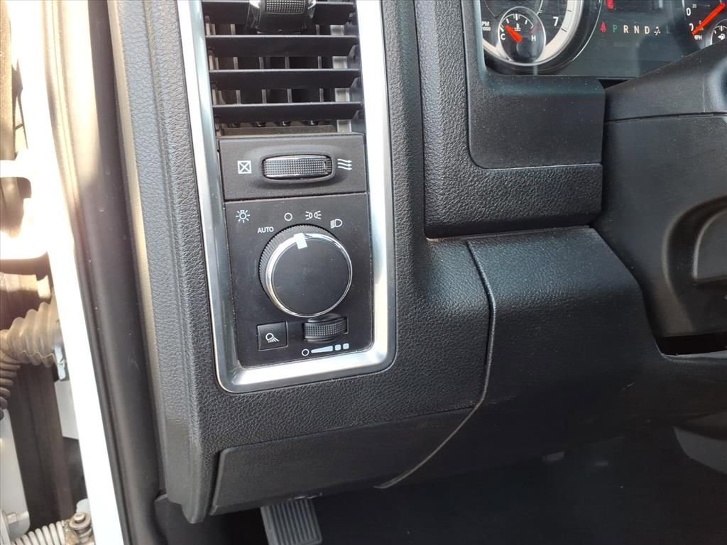 Certified 2024 RAM 1500 Classic Warlock AWD/4WD image 8