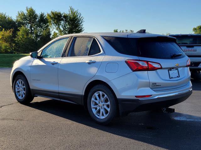 Used 2020 Chevrolet Equinox LT w/ Driver Convenience Package FWD image 4