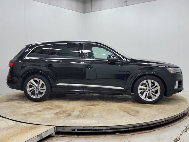 Used 2023 Audi Q7 3.0T Prestige AWD/4WD image 3