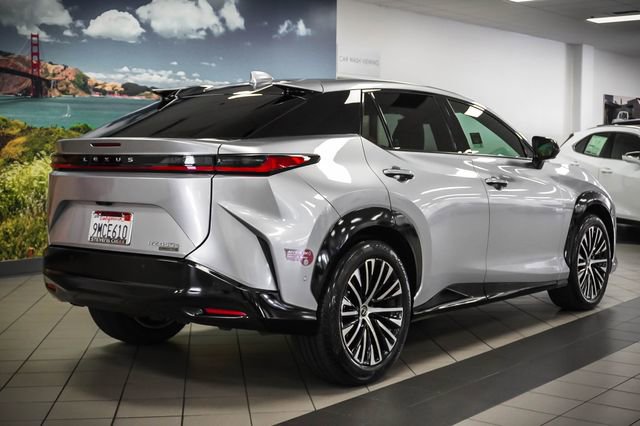 Certified 2023 Lexus RZ 450e Premium w/ Technology Package AWD/4WD image 6