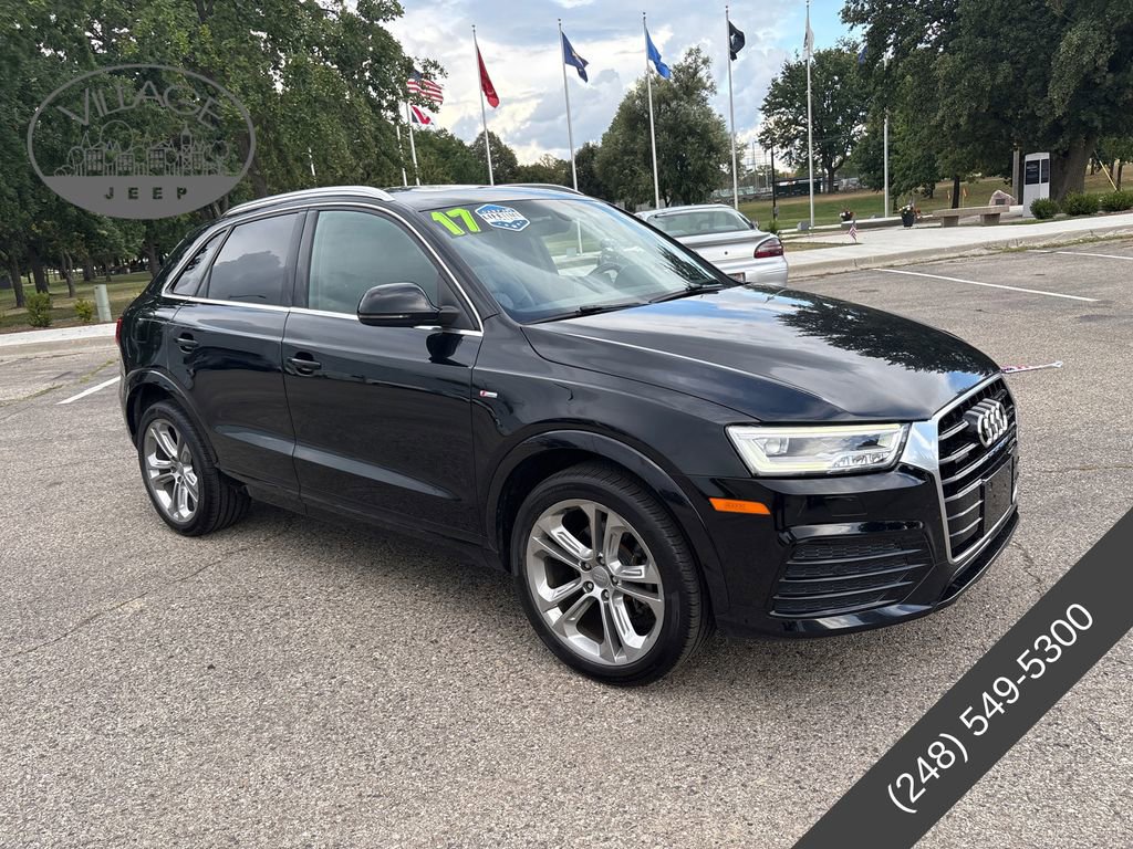 Used 2017 Audi Q3 2.0T Prestige w/ Prestige Package image 2