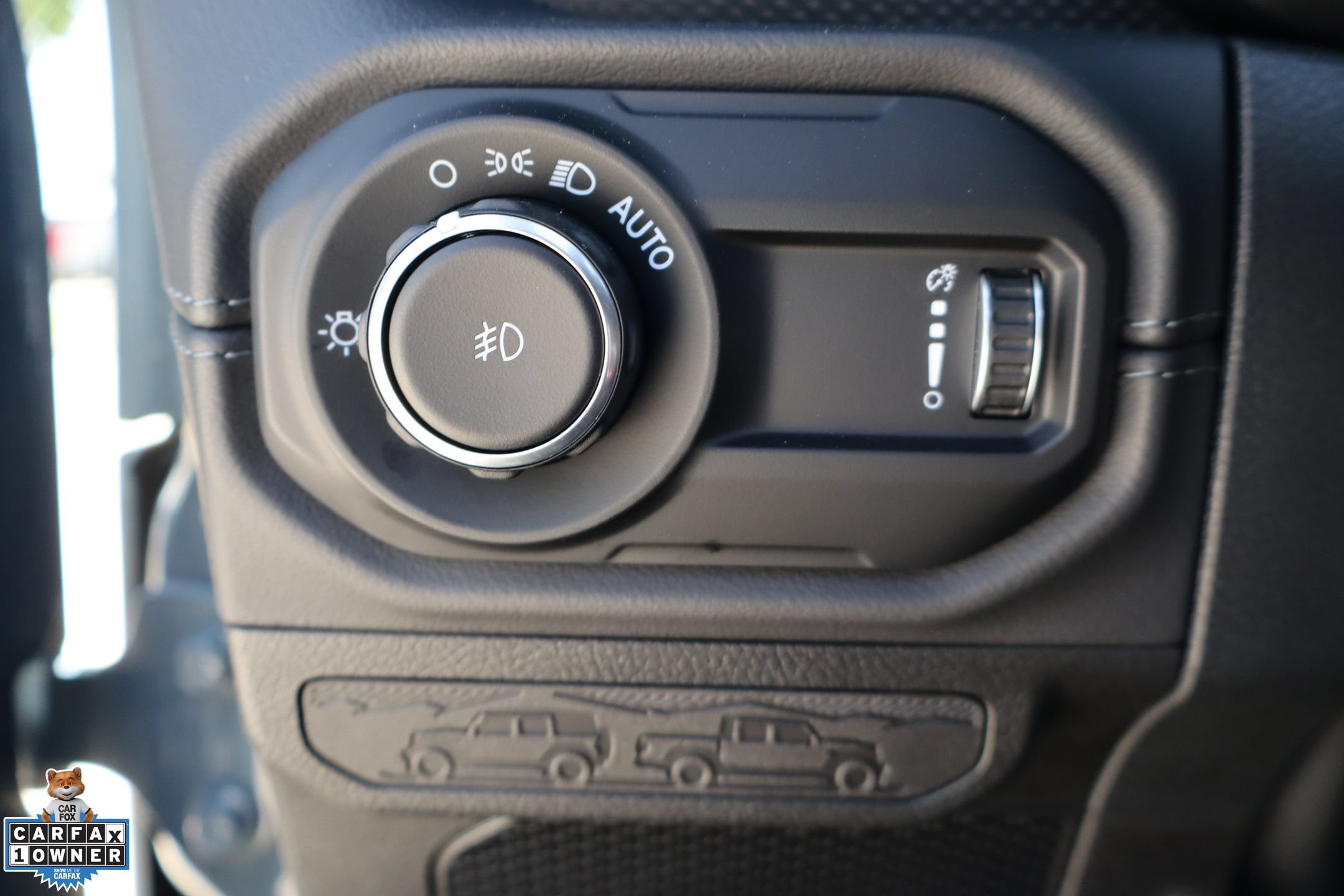 Used 2025 Jeep Wrangler Unlimited Rubicon 392 AWD/4WD image 13
