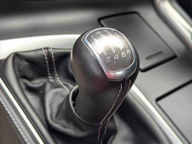 Used 2015 Chevrolet Corvette Stingray Convertible w/ 2LT Preferred Equipment Group image 8