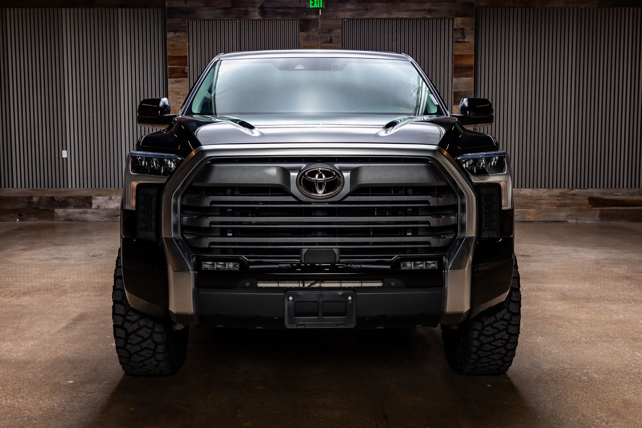 Used 2023 Toyota Tundra Limited video 2