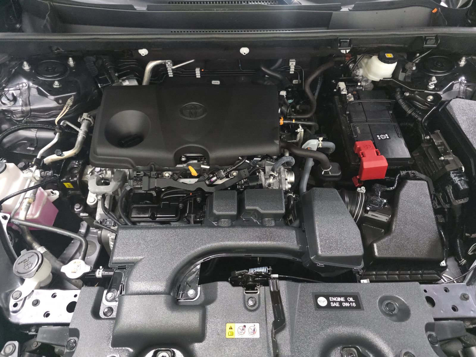 Used 2024 Toyota RAV4 LE image 13