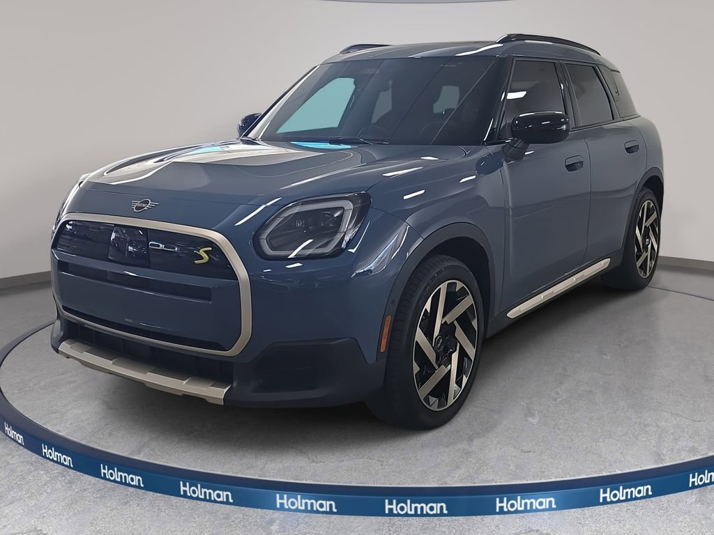 Used 2025 MINI Cooper Countryman SE image 1