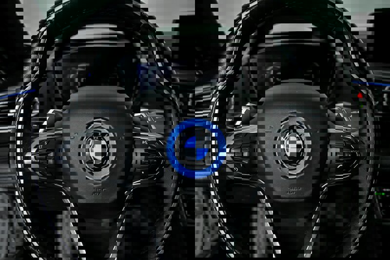 Used 2015 BMW i8 image 21