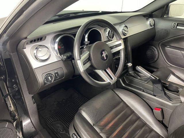 Used 2007 Ford Mustang GT image 3