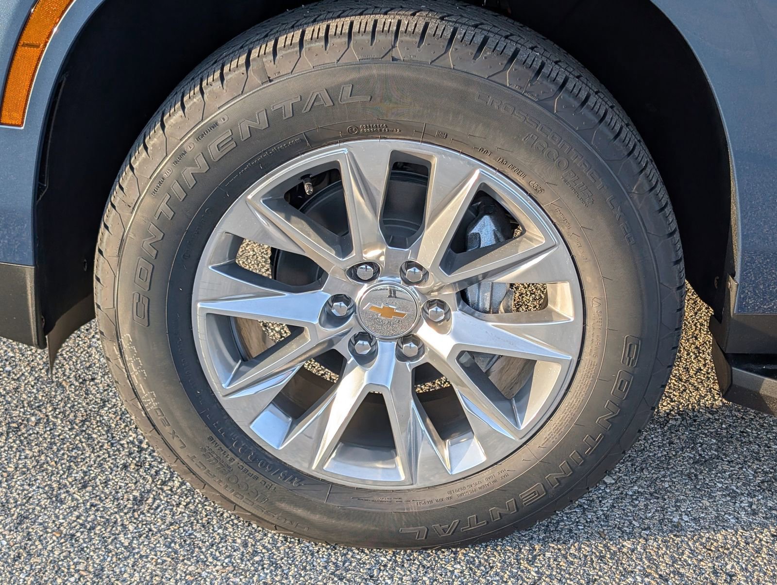 New 2026 Chevrolet Suburban Premier w/ Sun And Tow Package image 8