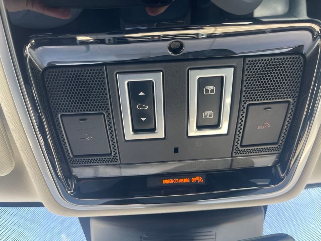Used 2019 Land Rover Range Rover HSE AWD/4WD image 31