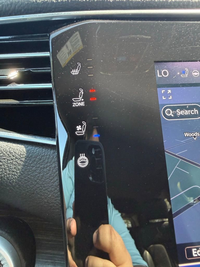 Used 2024 Jeep Wagoneer Series III image 28