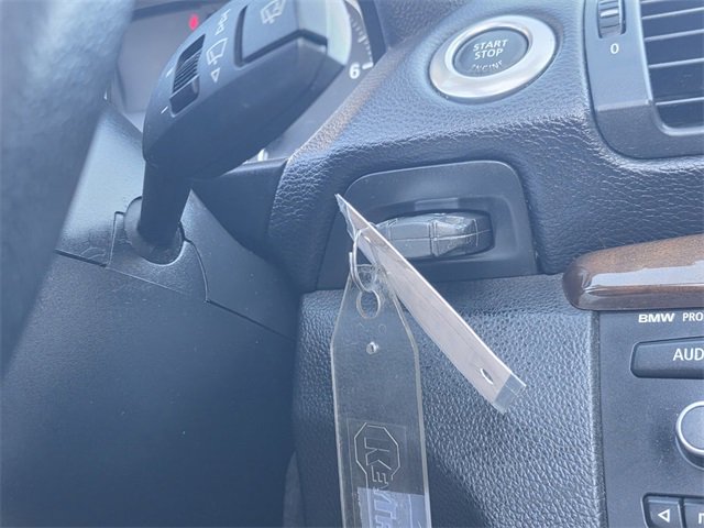 Used 2011 BMW 128i Convertible image 21