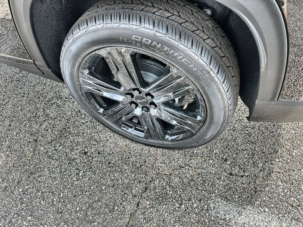 New 2026 GMC Acadia Elevation w/ Black Edition FWD image 12