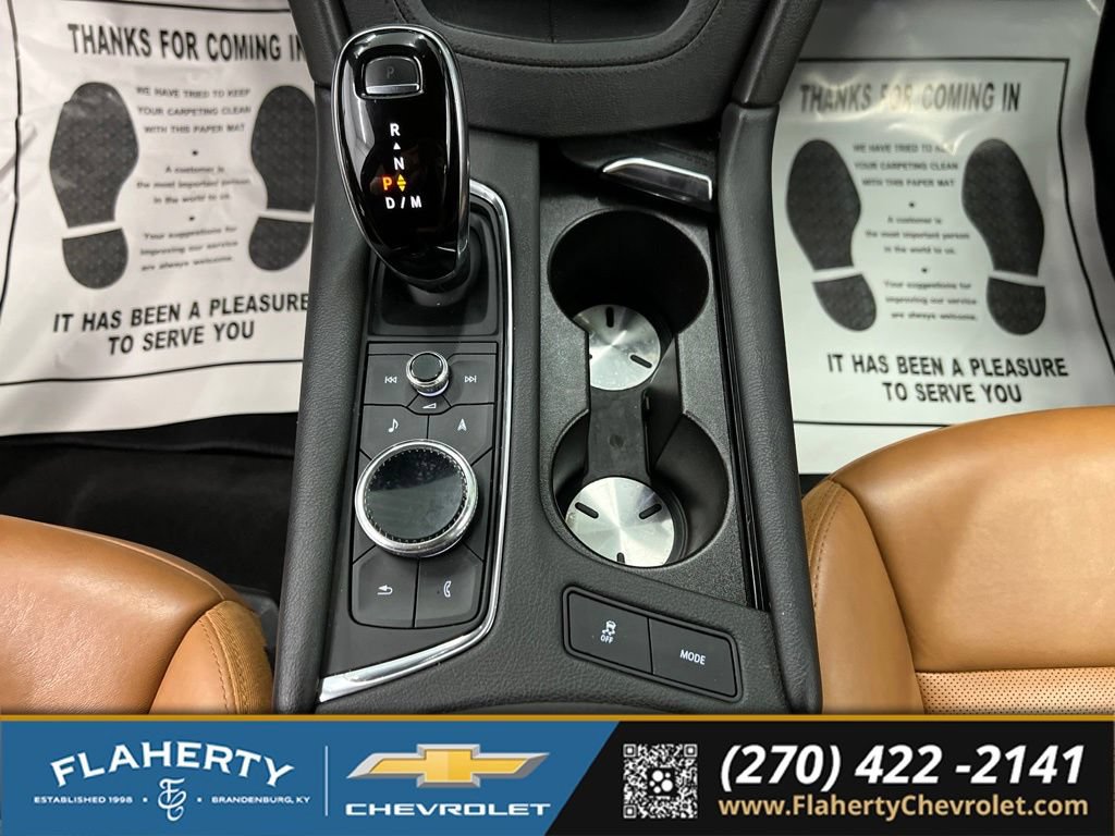 Used 2020 Cadillac XT5 Premium Luxury w/ LPO, Floor Liner Package AWD/4WD image 33