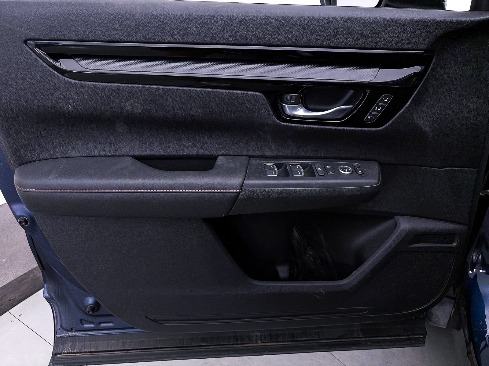 Used 2024 Honda CR-V Sport Touring image 17