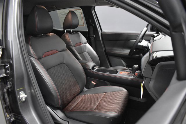 Certified 2025 Nissan Kicks SR image 14