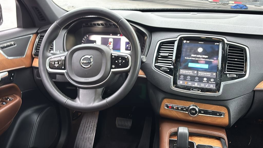 Certified 2023 Volvo XC90 B6 Plus AWD/4WD image 7