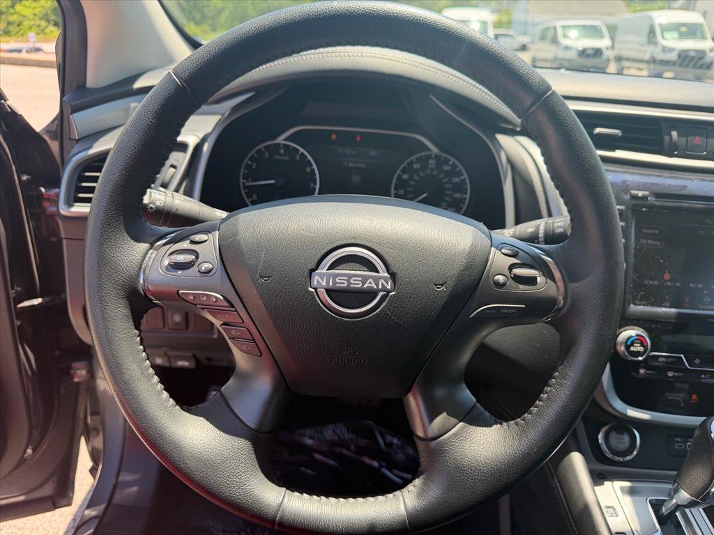 Used 2023 Nissan Murano SV AWD/4WD image 28